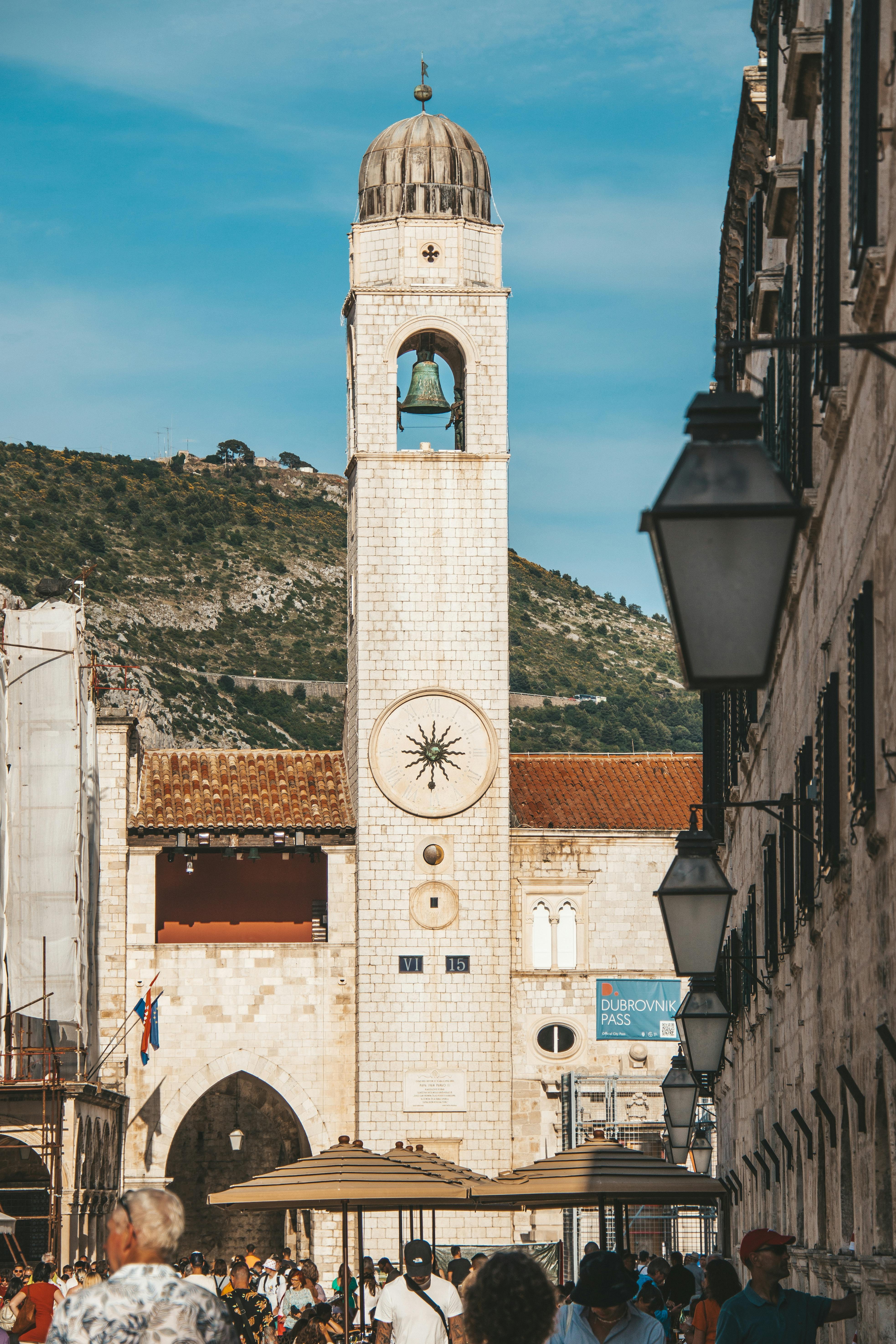 Fuel and navigation tips for driving in Croatia — practical advice for road trippers